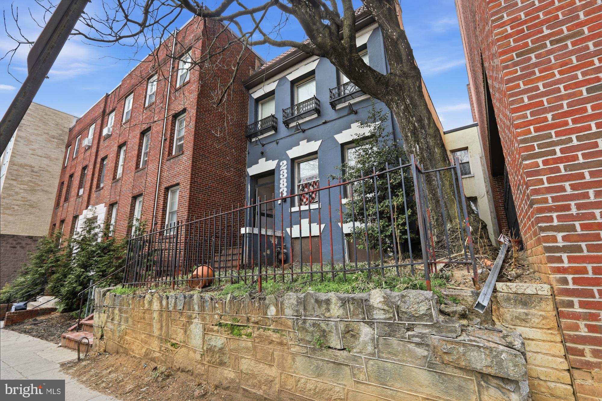 2388 Champlain Street Northwest, Unit 2 Washington, DC 20009 - Photo 3 of 13