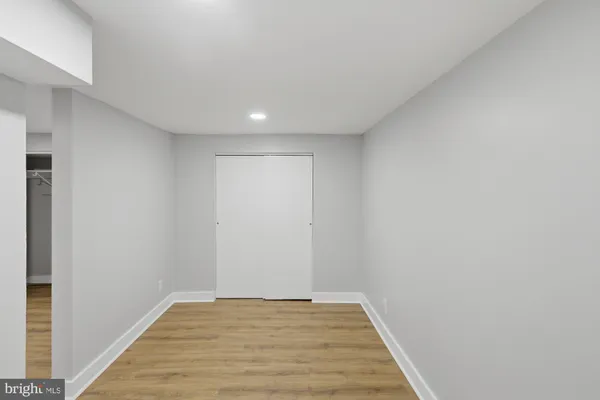 $1,800 | 2388 Champlain Street Northwest, Unit 2, Washington, DC 20009