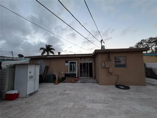 $297,000 | 648 Northwest 2nd Terrace, Deerfield Beach, FL 33441