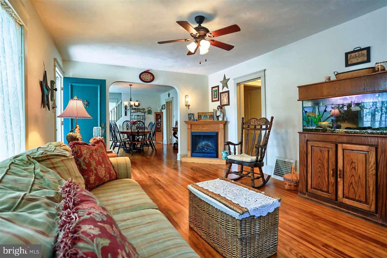 231 Princess Street Hanover, PA 17331 - Photo 3 of 25 Gallery Image 3