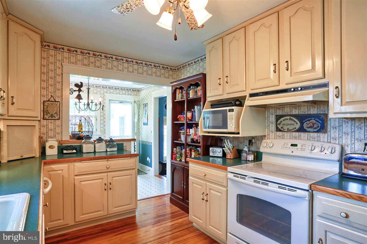 231 Princess Street Hanover, PA 17331 - Photo 6 of 25 Gallery Image 6