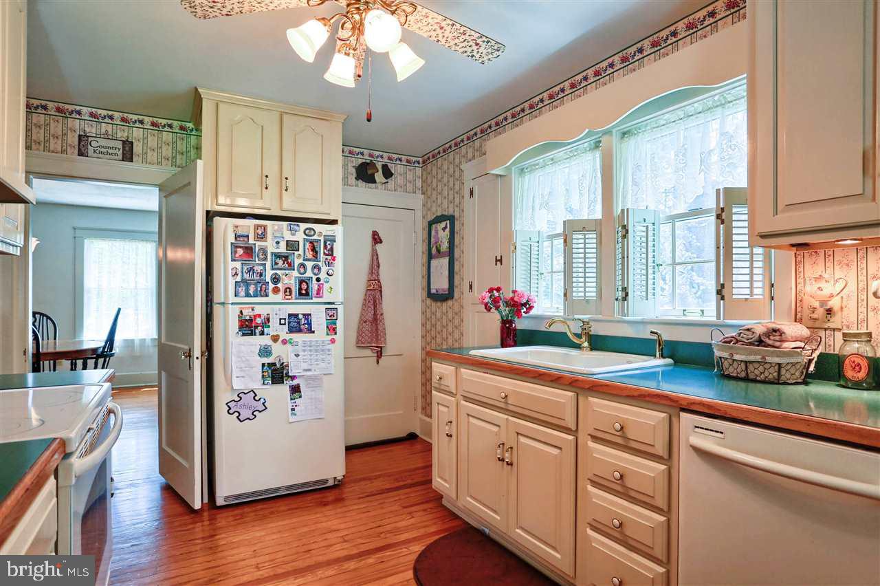231 Princess Street Hanover, PA 17331 - Photo 7 of 25 Gallery Image 7