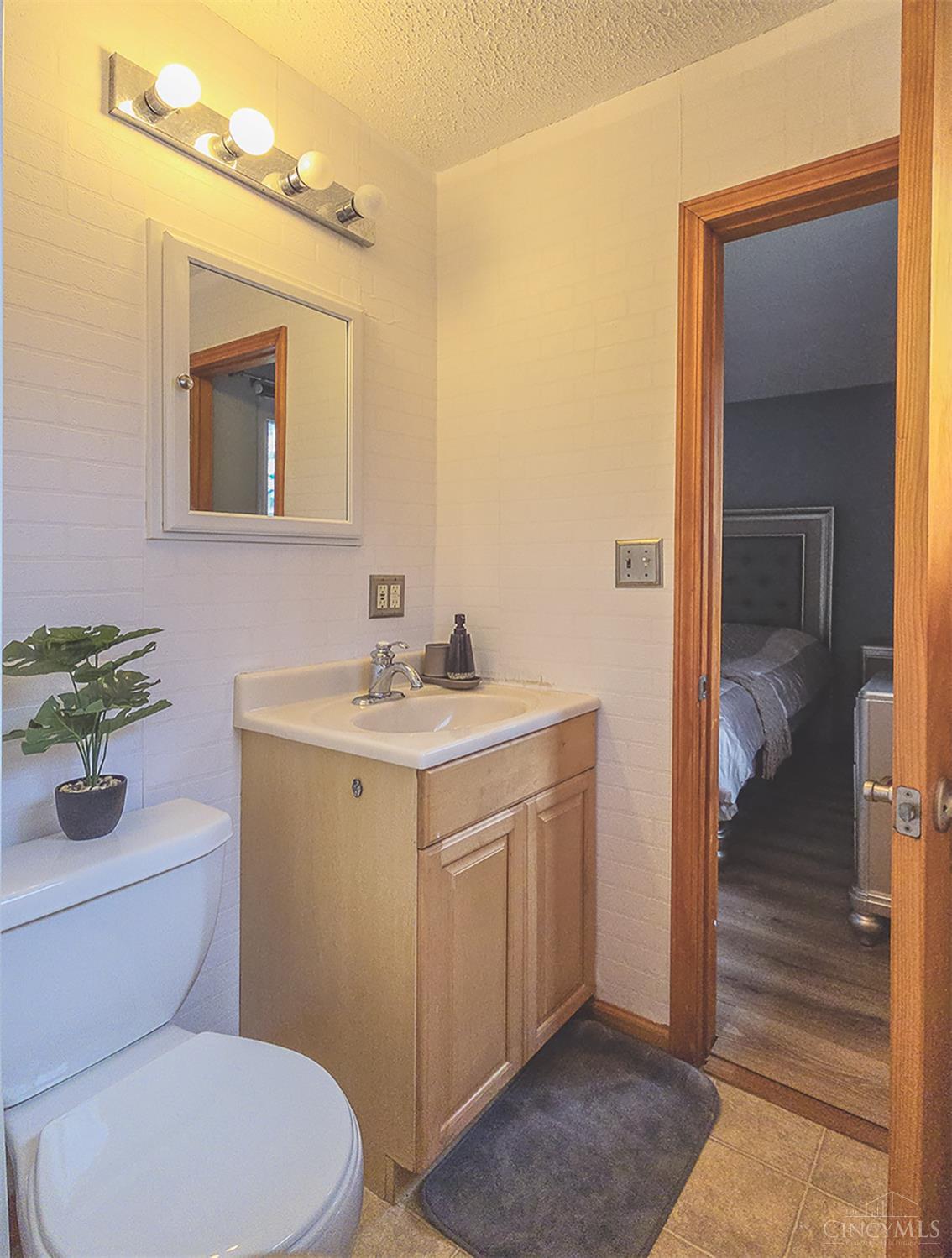 11703 Kenn Road Forest Park, OH 45240 - Photo 16 of 20 Gallery Image 16
