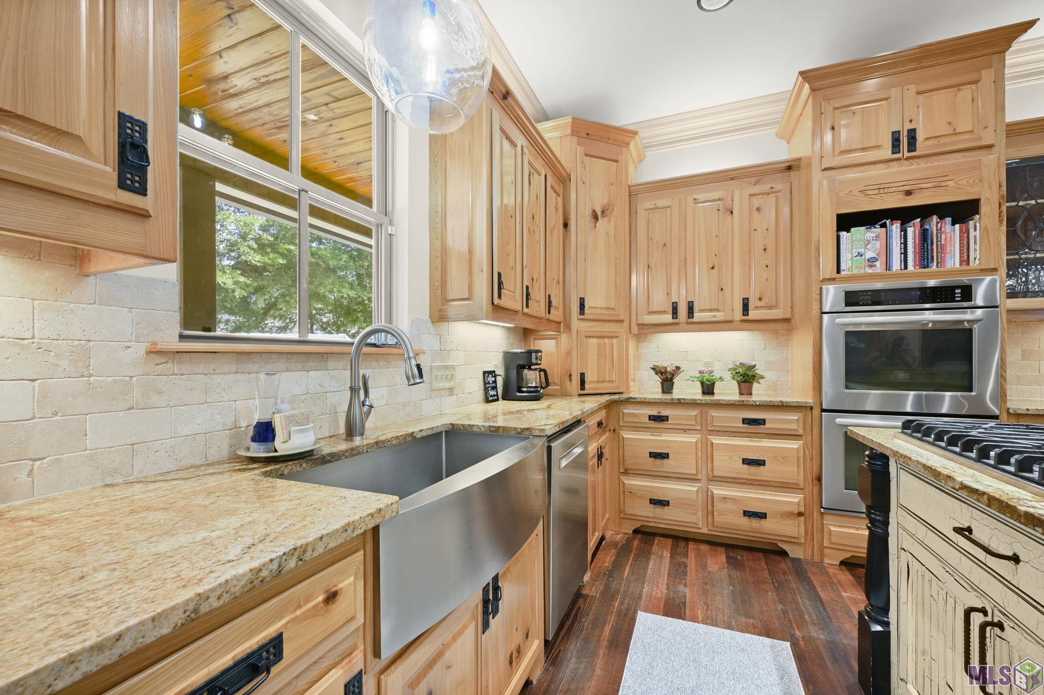 14989 Peairs Road Pride, LA 70770 - Photo 9 of 44