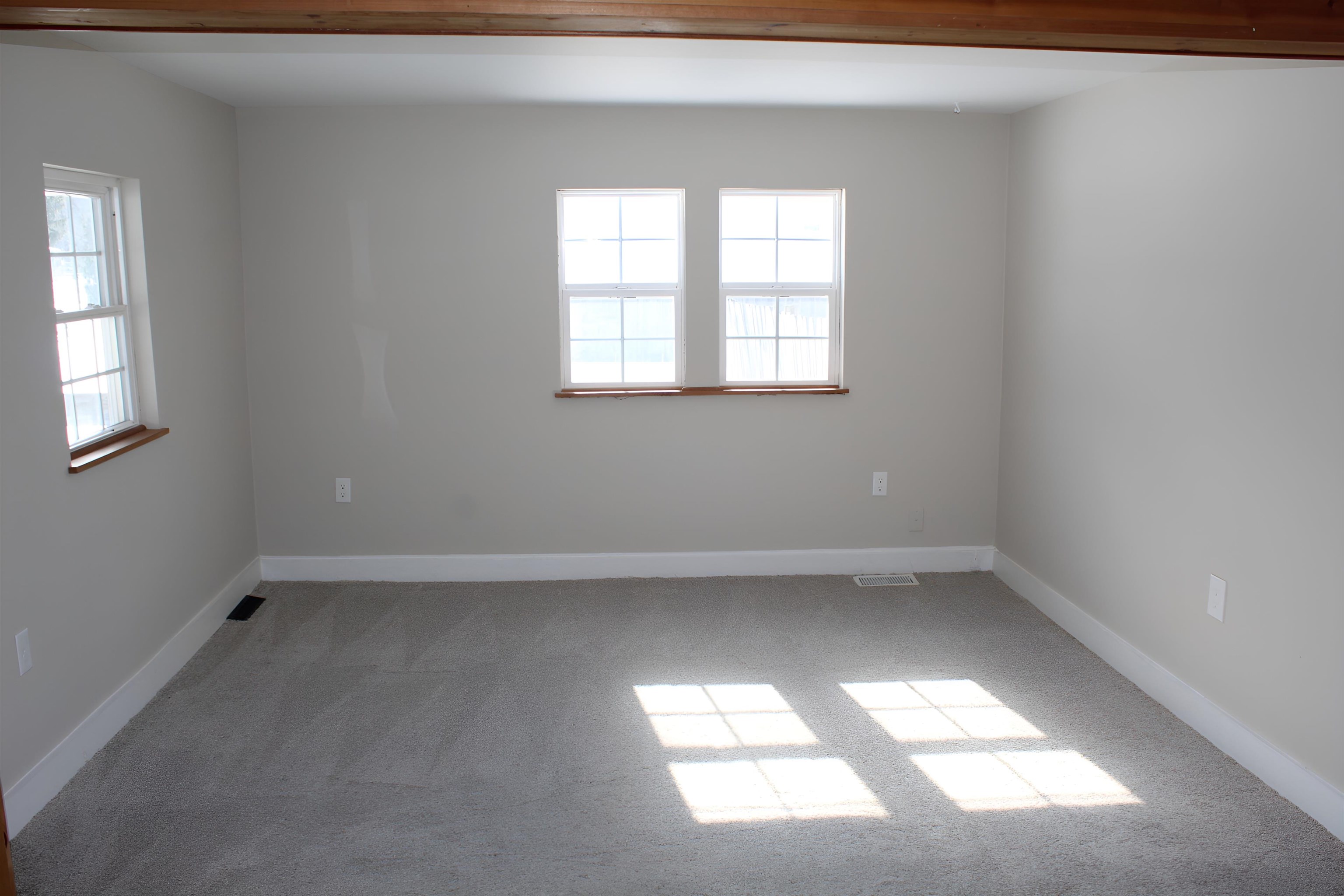 14317 North Lewis Road Clio, MI 48420 - Photo 7 of 25