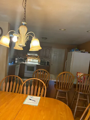 $229,900 | 1003 Cyndy Lane, Champaign, IL 61822