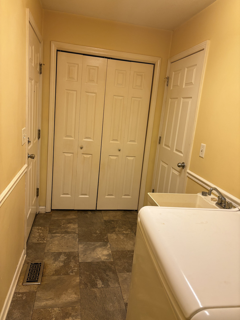 1003 Cyndy Lane Champaign, IL 61822 - Photo 18 of 25