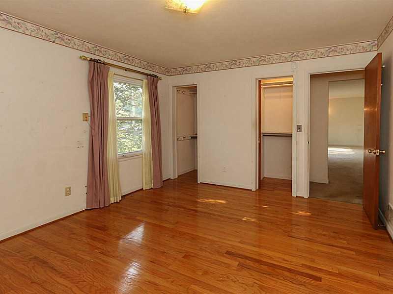 6360 Allisonville Road Indianapolis, IN 46220 - Photo 11 of 21 Gallery Image 11