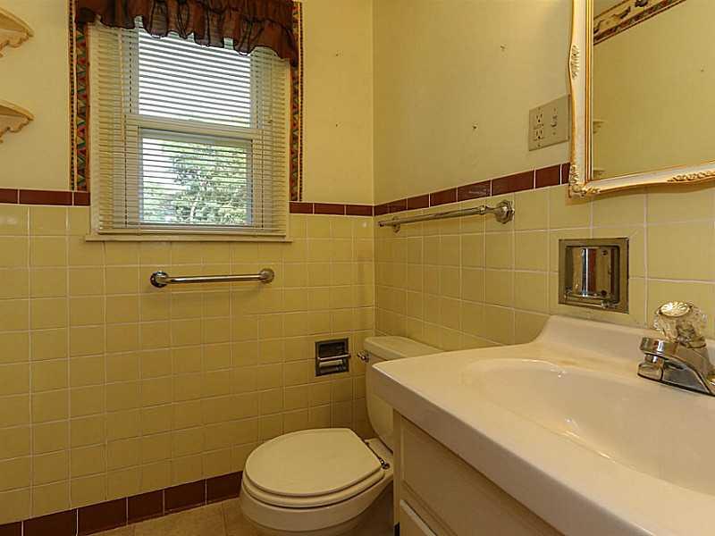 6360 Allisonville Road Indianapolis, IN 46220 - Photo 14 of 21 Gallery Image 14