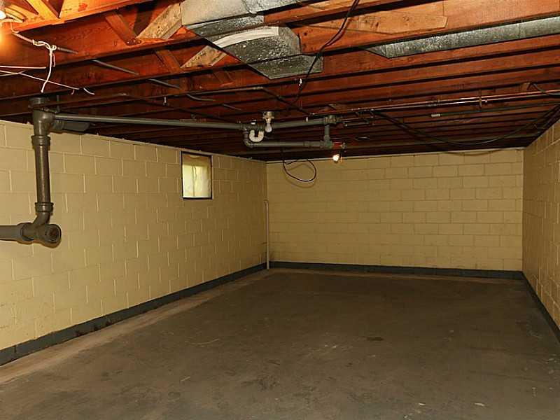 6360 Allisonville Road Indianapolis, IN 46220 - Photo 16 of 21 Gallery Image 16
