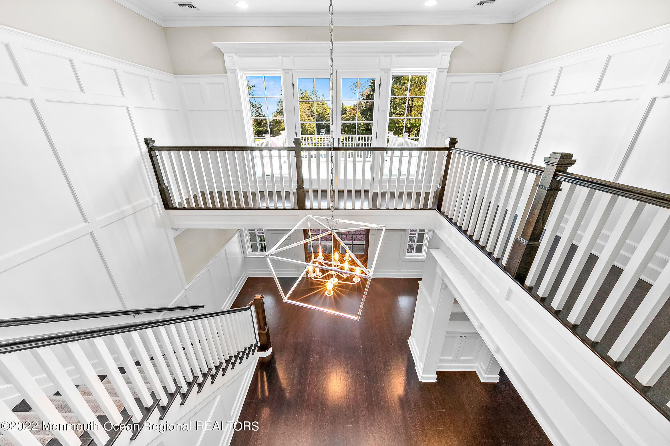 186 Rumson Road Rumson, NJ 07760 - Photo 8 of 16 186RumsonInteriorOnline-59