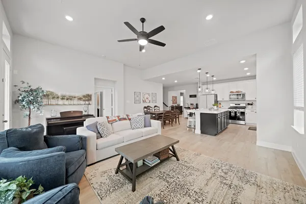 $420,000 | 21431 Llano Grande Boulevard, Porter, TX 77365