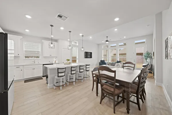 $420,000 | 21431 Llano Grande Boulevard, Porter, TX 77365