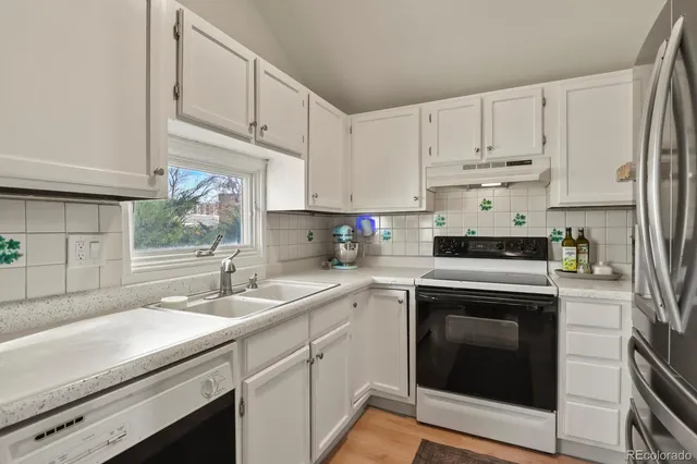 $400,000 | 11991 East Cornell Circle, Aurora, CO 80014