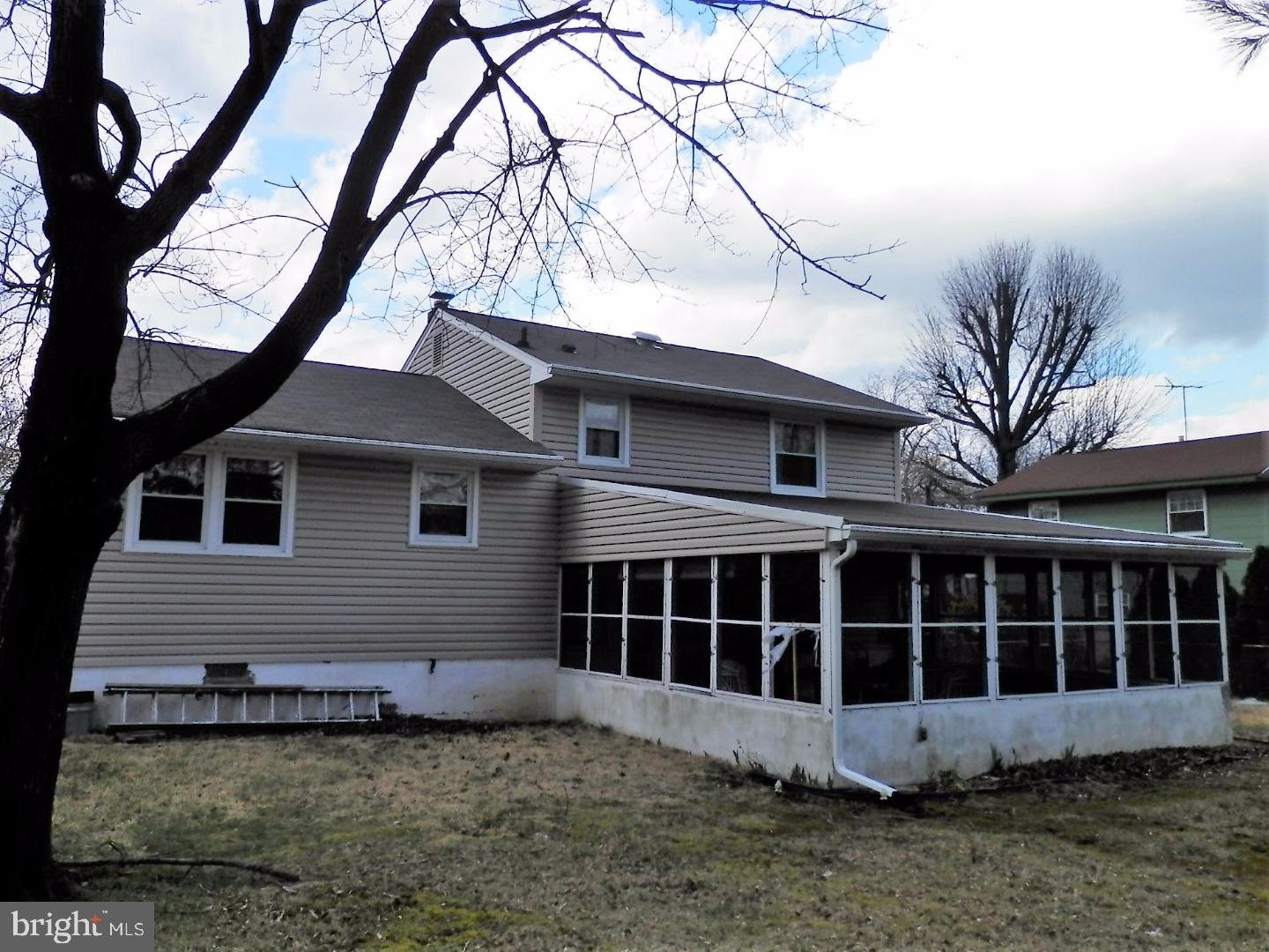 504 8 Street Riverside, NJ 08075 - Photo 4 of 22 Exterior Back