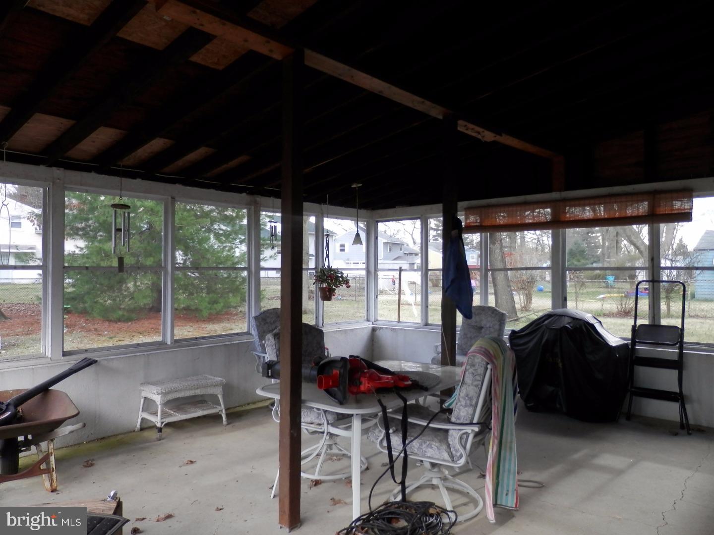 504 8 Street Riverside, NJ 08075 - Photo 5 of 22 Sun Room