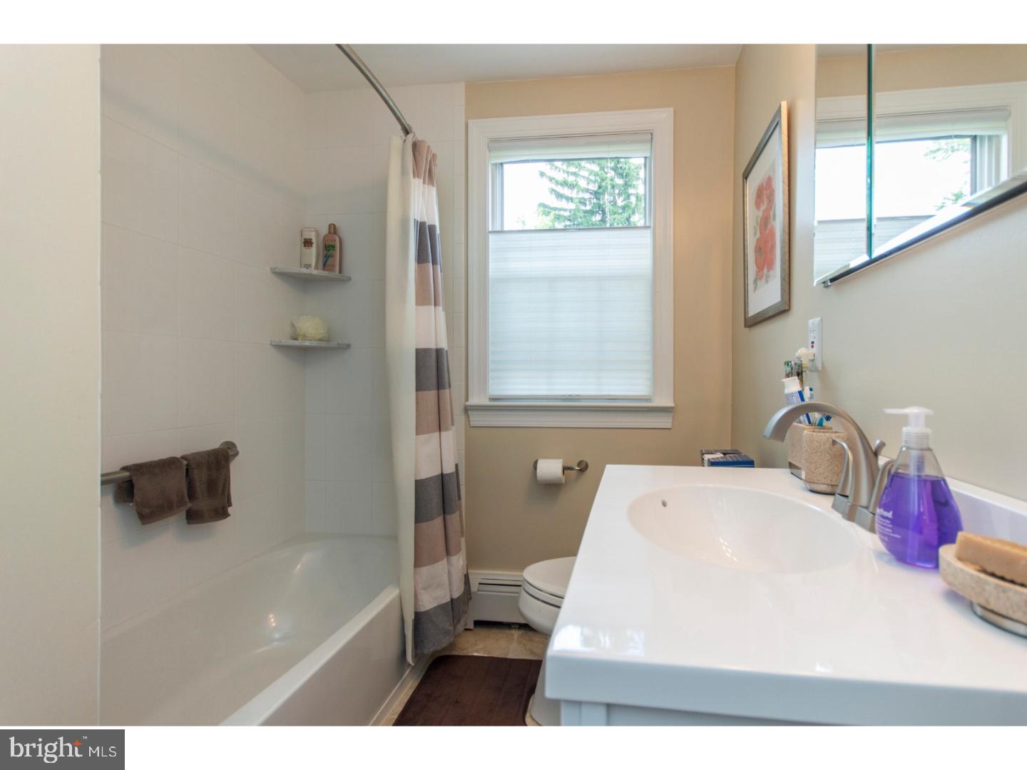 311 Stowe Road Elkins Park, PA 19027 - Photo 12 of 23 Bathroom