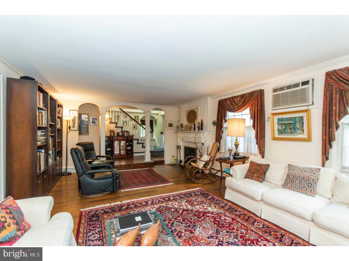 311 Stowe Road Elkins Park, PA 19027 - Photo 4 of 23 Living Room