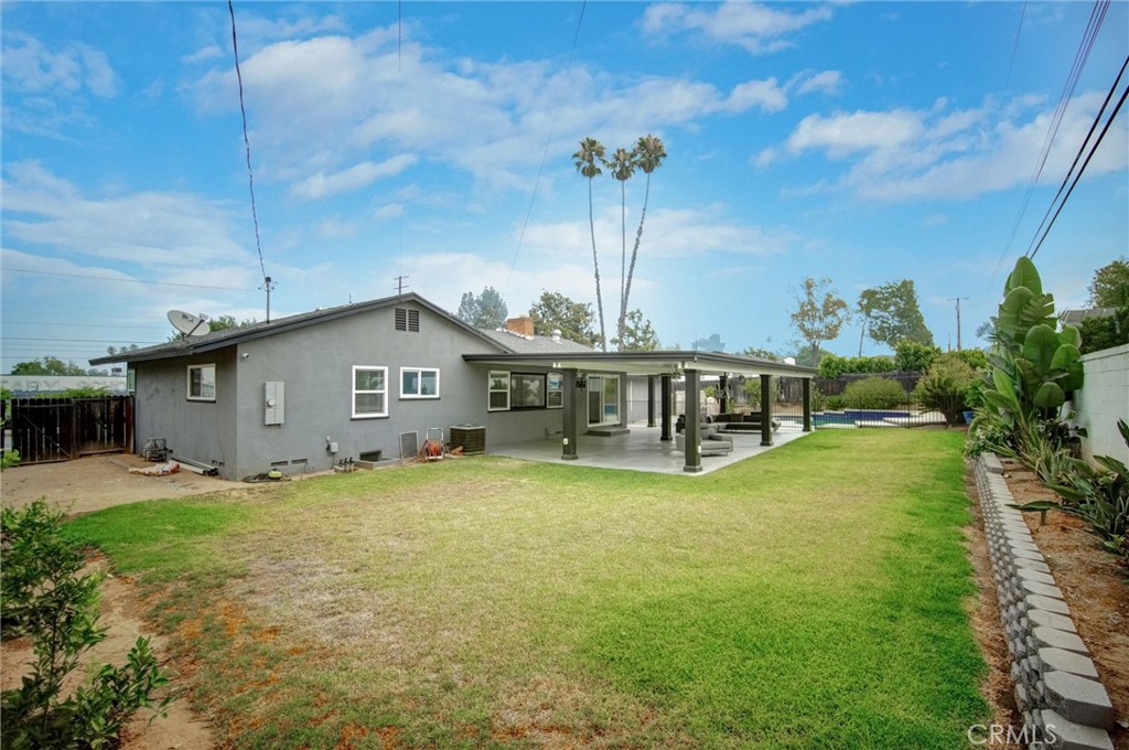 2424 Central Avenue Riverside, CA 92506 - Photo 39 of 44