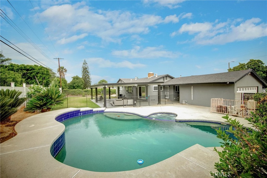 2424 Central Avenue Riverside, CA 92506 - Photo 43 of 44