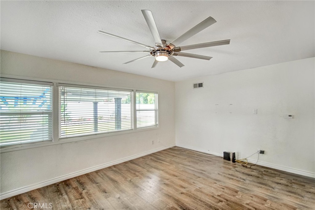 2424 Central Avenue Riverside, CA 92506 - Photo 8 of 44