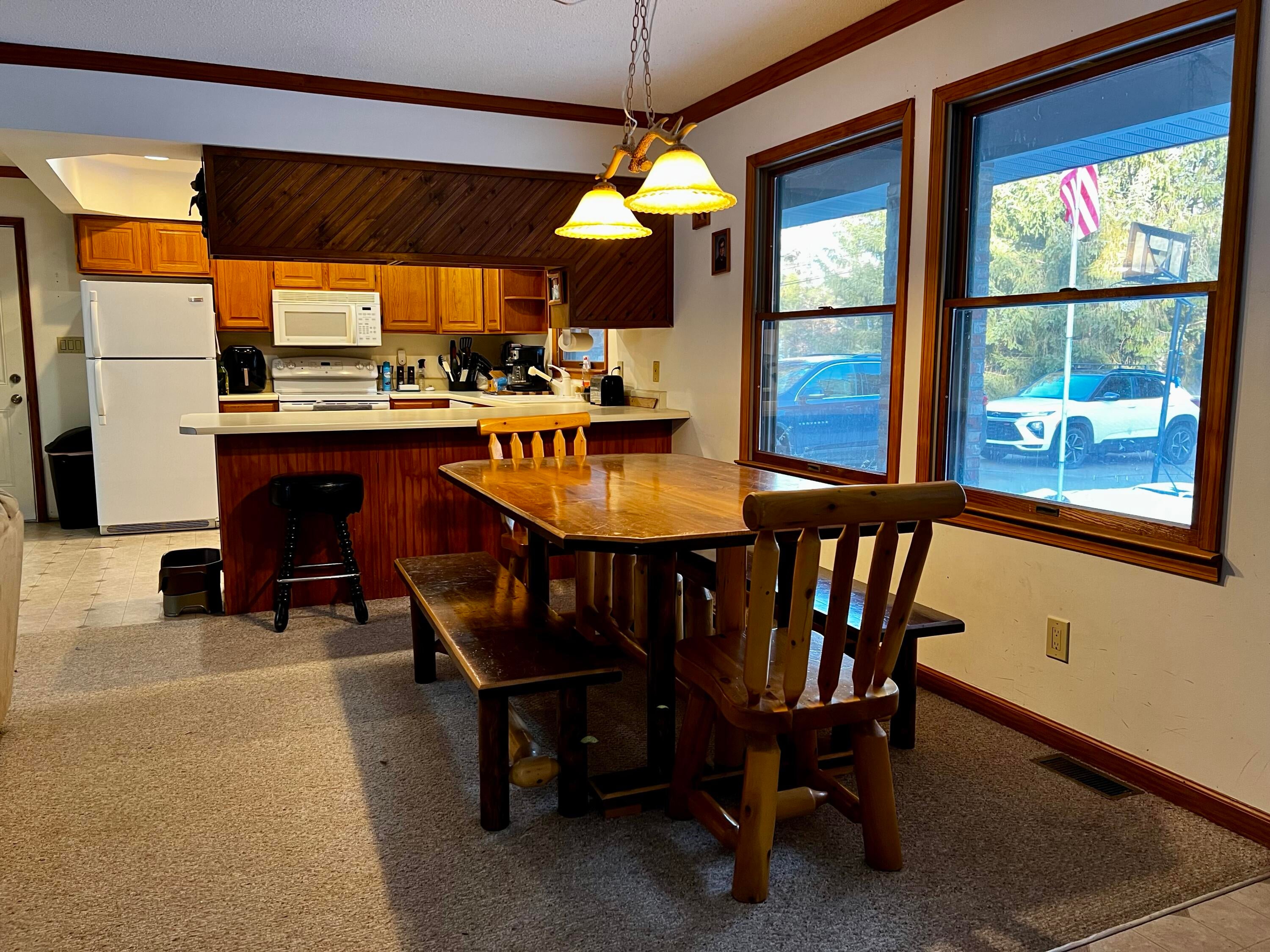 11172 South Stephan Bridge Road Roscommon, MI 48653 - Photo 5 of 18 Gallery Image 5