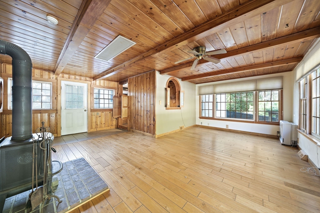 63 Reed Street Hanson, MA 02341 - Photo 4 of 24 Gallery Image 4