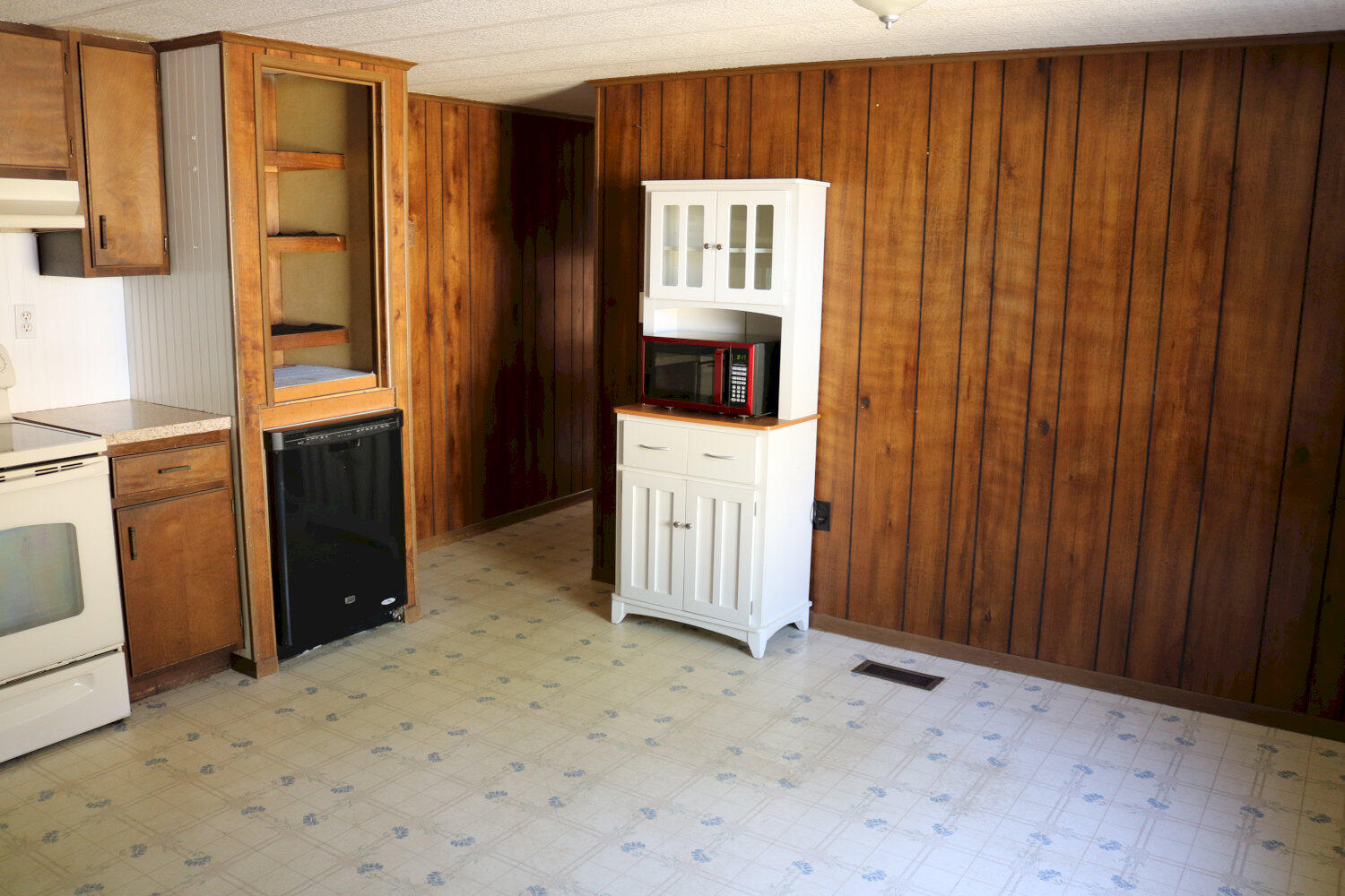 497 White School House Road Madison, ME 04950 - Photo 13 of 33 IMG_1394_result