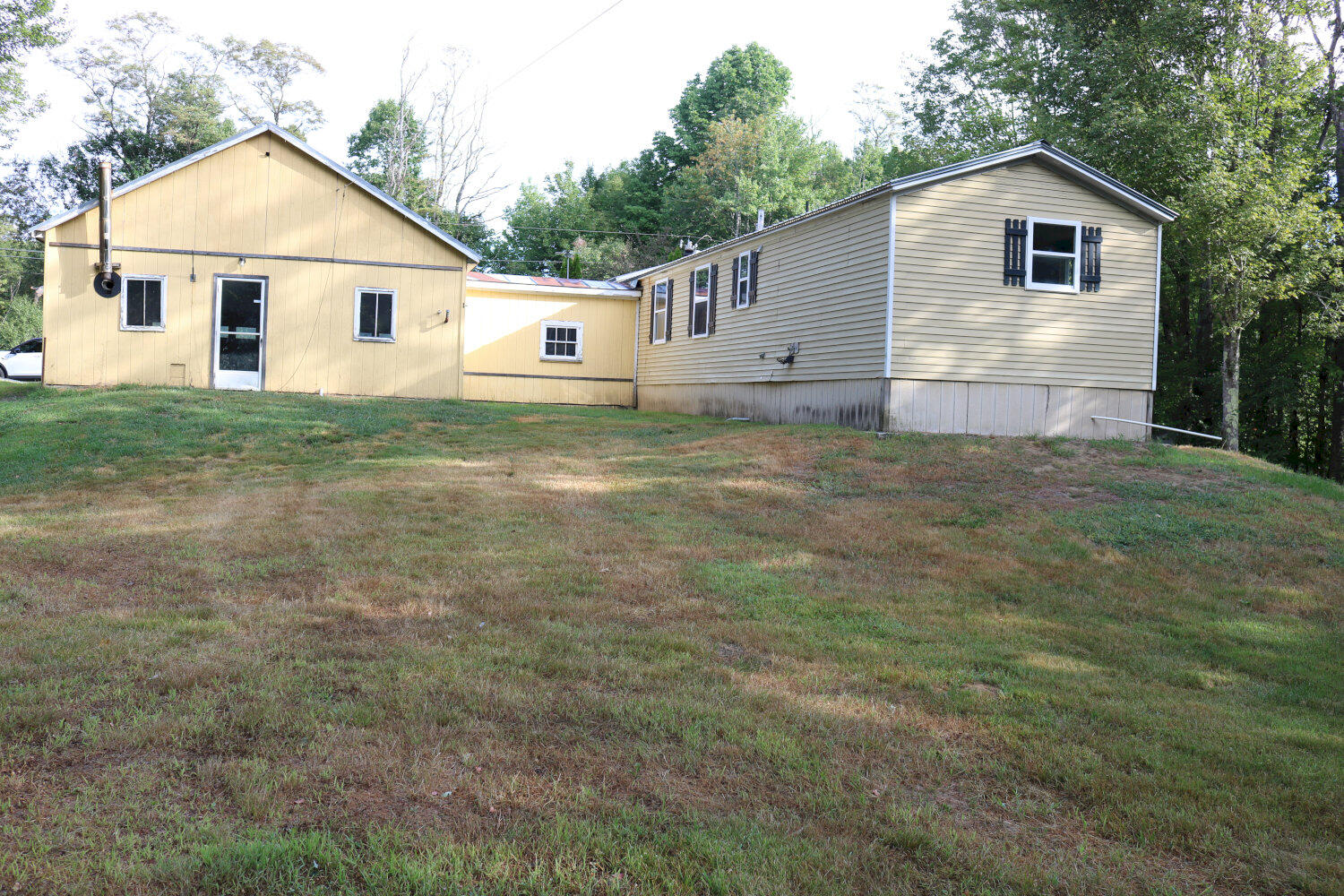 497 White School House Road Madison, ME 04950 - Photo 5 of 33 IMG_1385_result