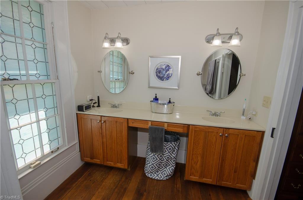 1106 Skeet Club Road High Point, NC 27265 - Photo 26 of 30 Gallery Image 26