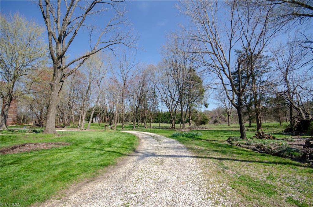 1106 Skeet Club Road High Point, NC 27265 - Photo 28 of 30 Gallery Image 28