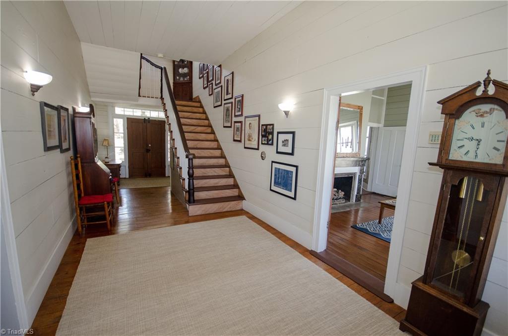 1106 Skeet Club Road High Point, NC 27265 - Photo 6 of 30 Gallery Image 6