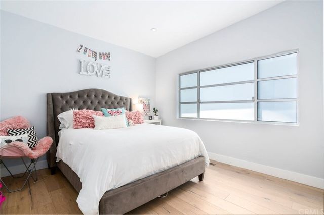 $3,425,000 | 1130 Santiago Drive, Newport Beach, CA 92660