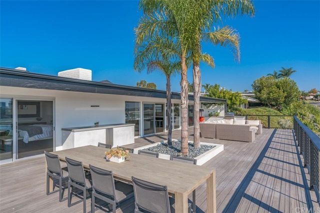 $3,425,000 | 1130 Santiago Drive, Newport Beach, CA 92660