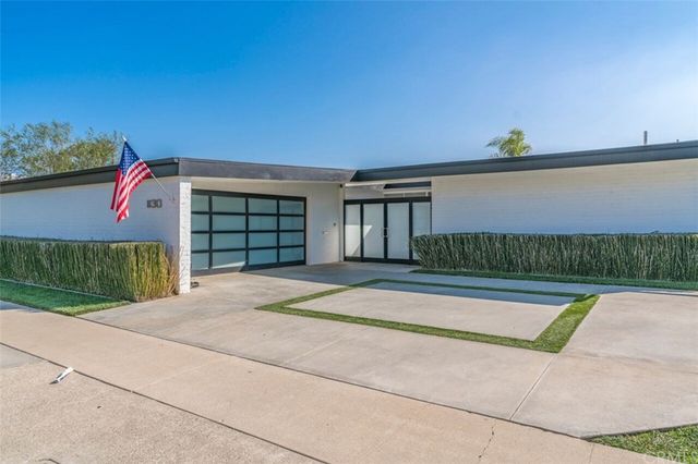 $3,425,000 | 1130 Santiago Drive, Newport Beach, CA 92660