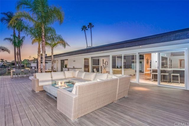 $3,425,000 | 1130 Santiago Drive, Newport Beach, CA 92660