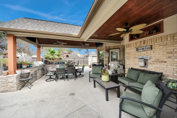 $430,000 | 4502 Sienna Heights Court, Pasadena, TX 77505