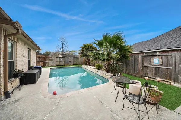 $430,000 | 4502 Sienna Heights Court, Pasadena, TX 77505