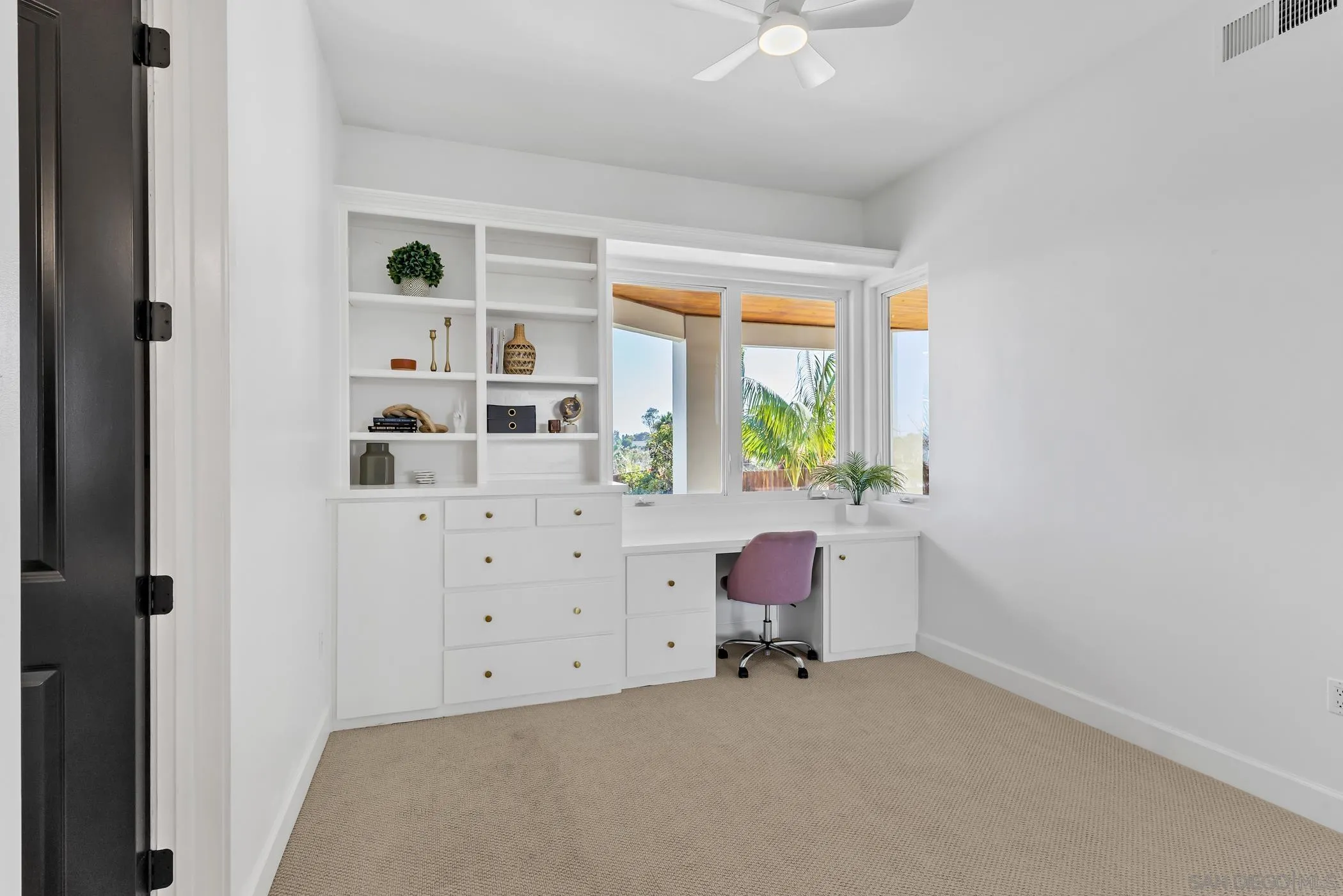 1809 Ivy Road Oceanside, CA 92054 - Photo 30 of 53 Gallery Image 30