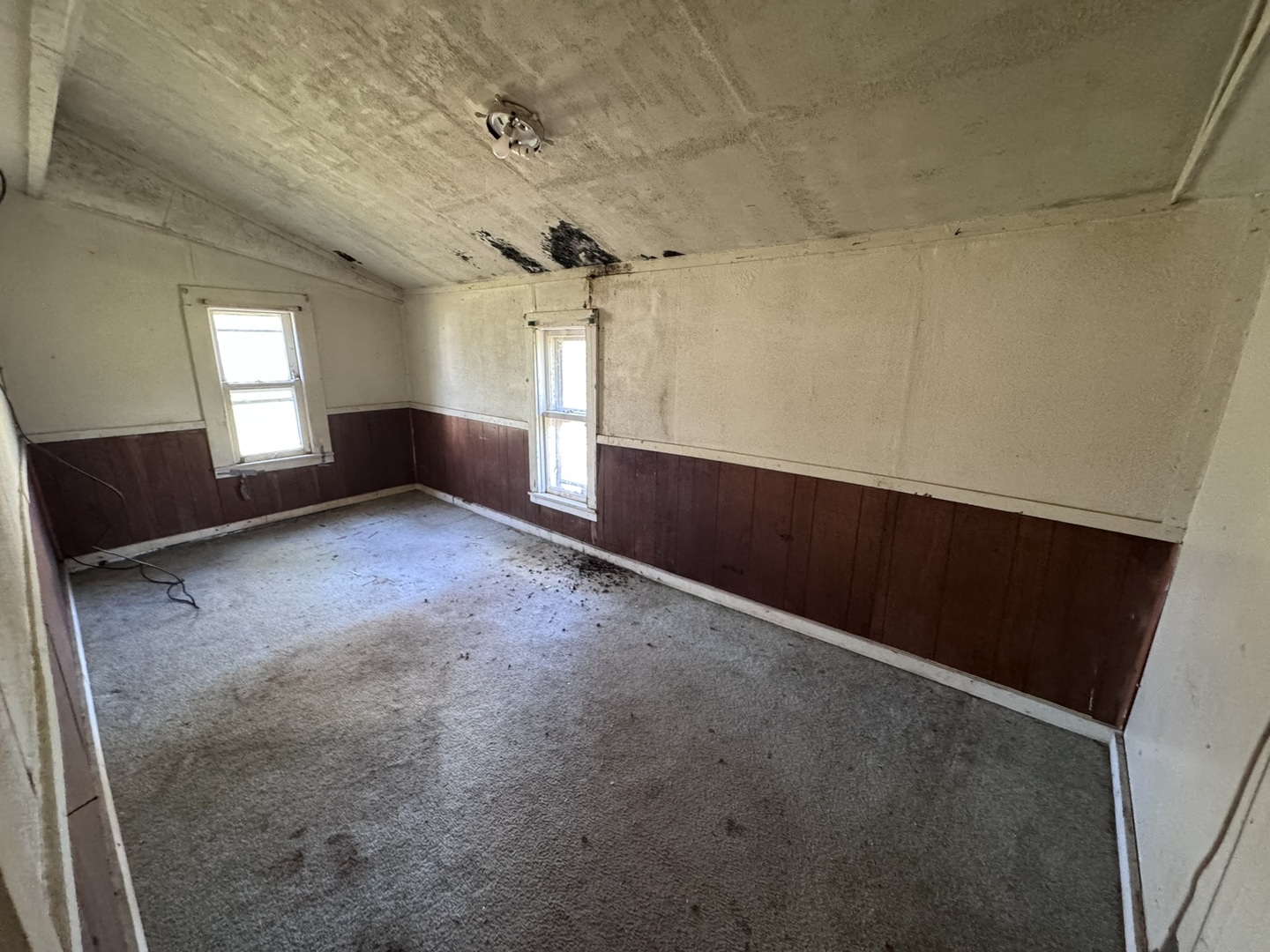 712 Rhodes Street Centralia, IL 62801 - Photo 9 of 15