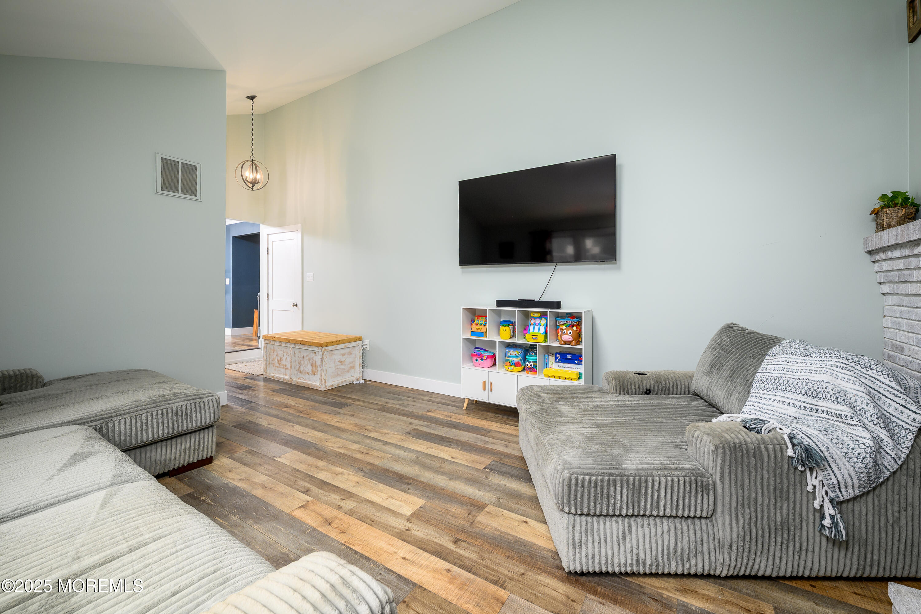 453 Stage Road Little Egg Harbor, NJ 08087 - Photo 28 of 52 a living room with furniture and a flat screen tv