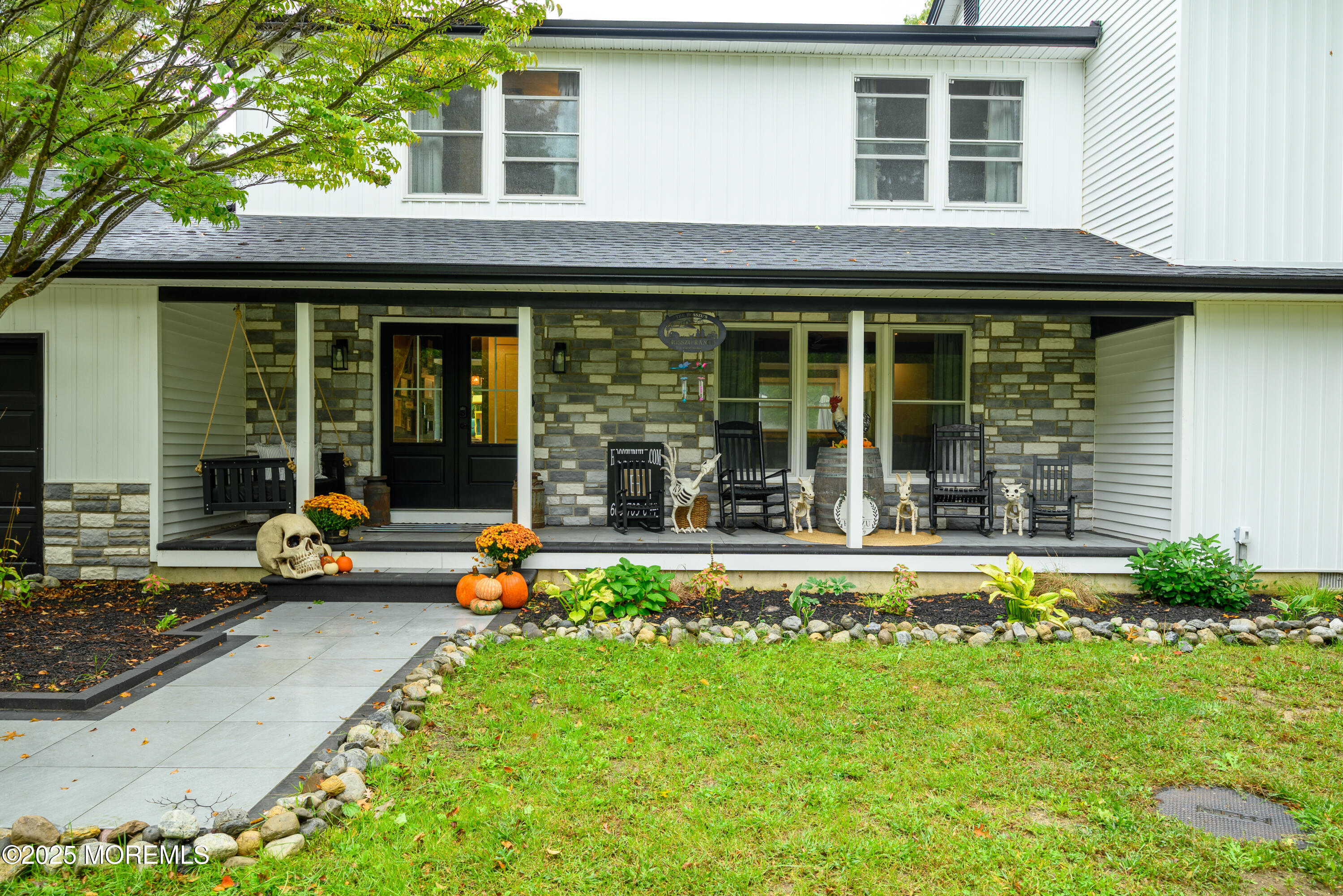 453 Stage Road Little Egg Harbor, NJ 08087 - Photo 4 of 52 a view of a house with sitting area and garden