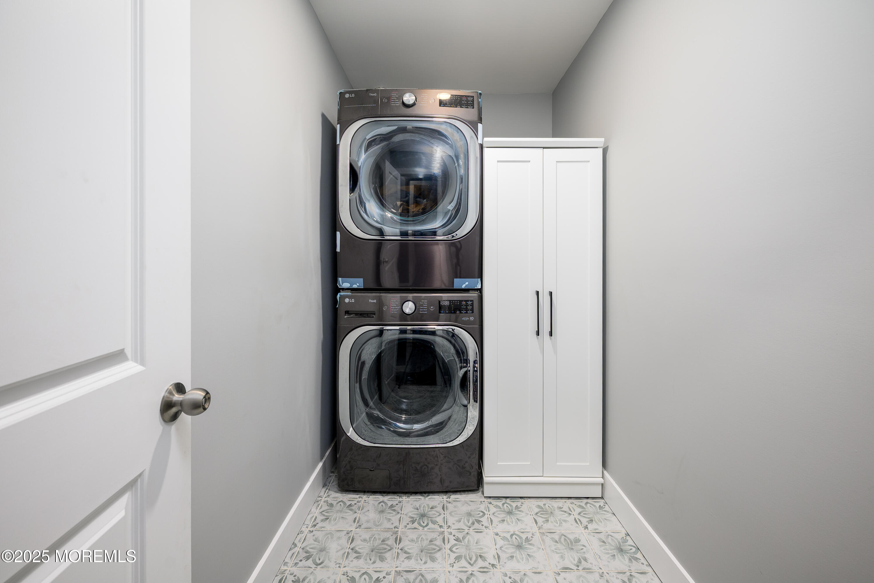 453 Stage Road Little Egg Harbor, NJ 08087 - Photo 42 of 52 a utility room with dryer and washer
