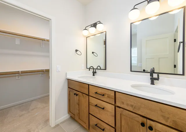 $559,900 | 417 Orion Trail, Madison, WI 53718