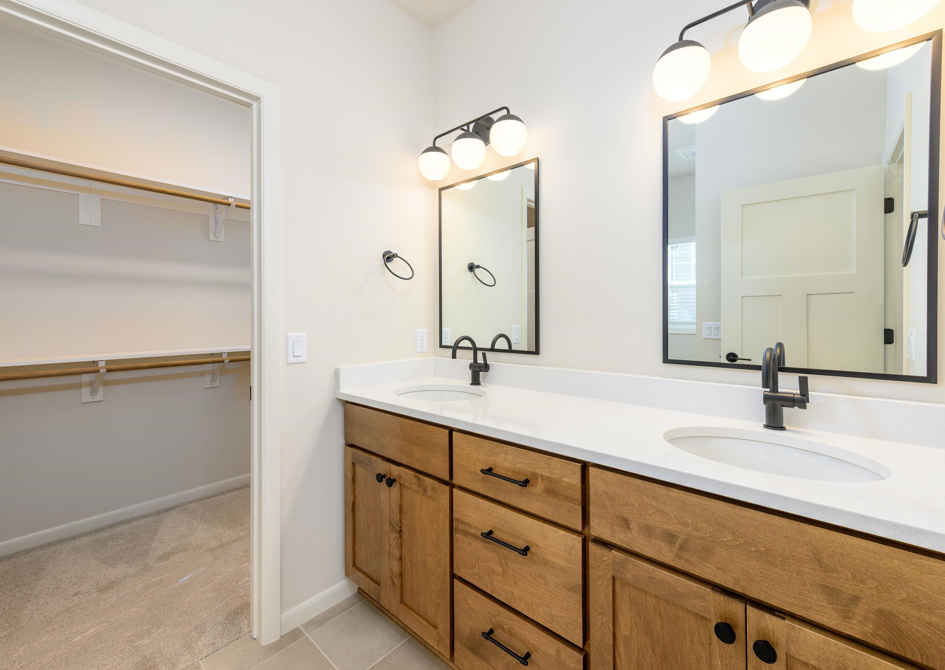 417 Orion Trail Madison, WI 53718 - Photo 11 of 19