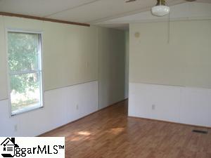 111 Rock Sound Road Easley, SC 29640 - Photo 9 of 10