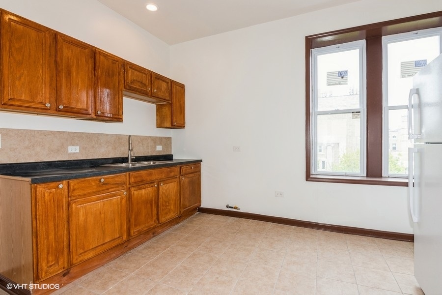 1509 South Ridgeway Avenue Chicago, IL 60623 - Photo 10 of 27 Gallery Image 10