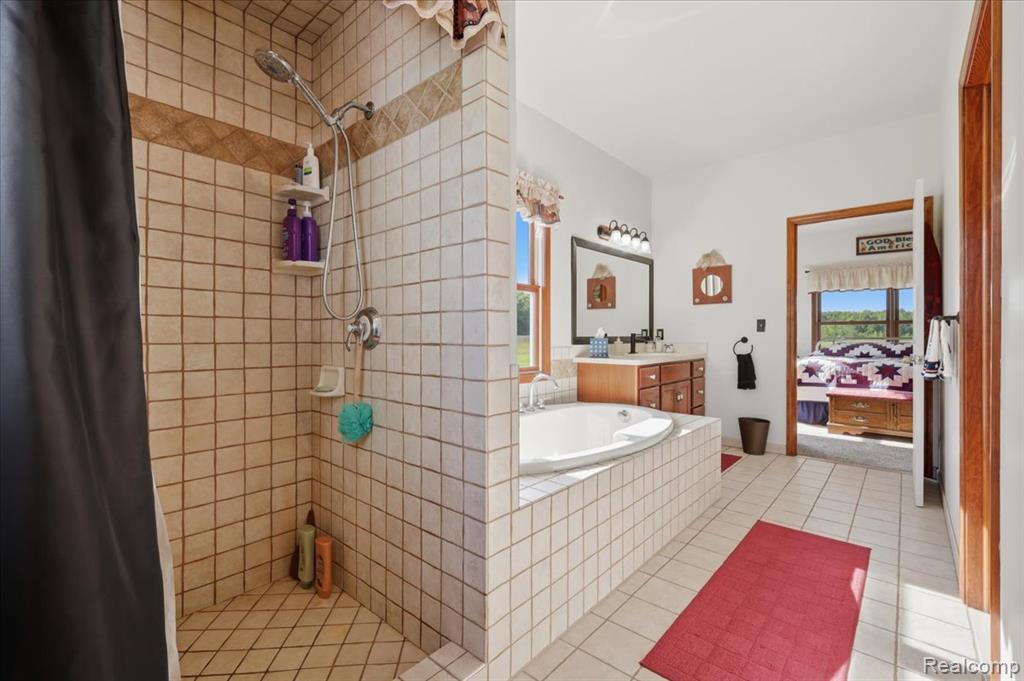 7868 Big Hand Road Columbus, MI 48063 - Photo 49 of 91