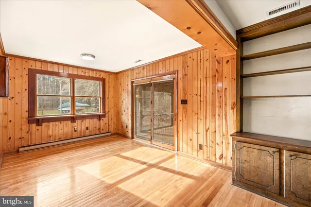 a view of an entryway