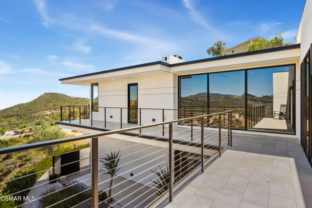 33433 Decker School Road Malibu, CA 90265 - Photo 44 of 64